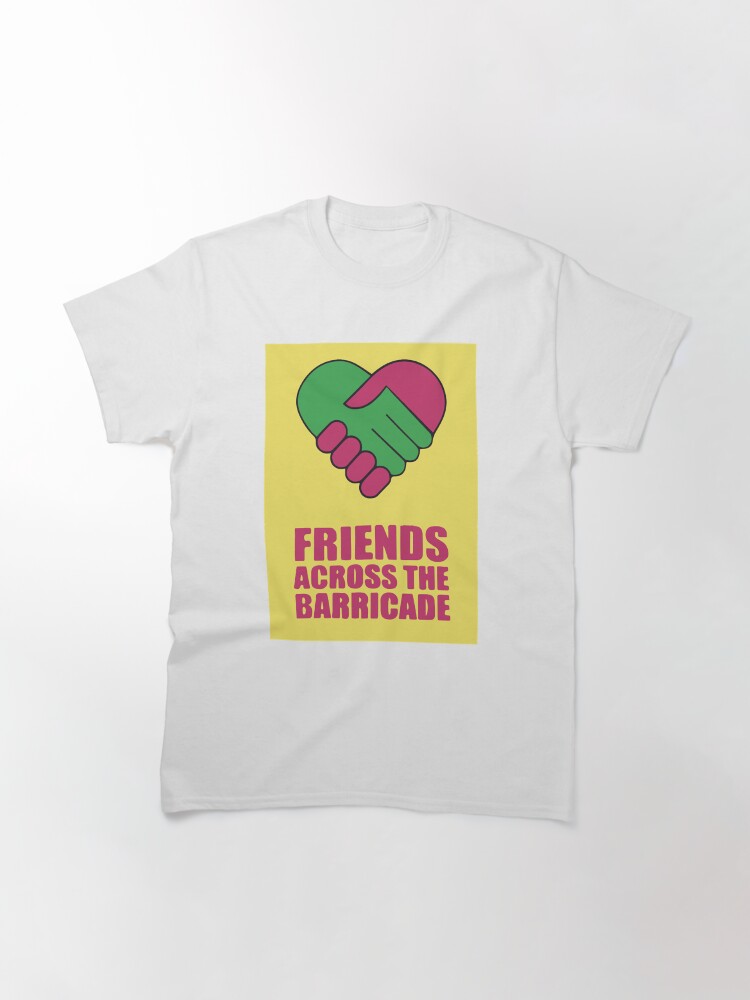 Imagen 3 de 7, Camiseta clásica con la obra Gran modelo Derry Girls Friends Across The Barricade Impresionante para fanáticos de la película, diseñada y vendida por knutso-naleshia.