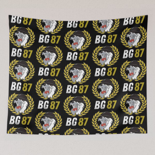 Item preview, mala suerte 87 (hinchas del lyon) Camiseta esencial designed and sold by JunitaToth.