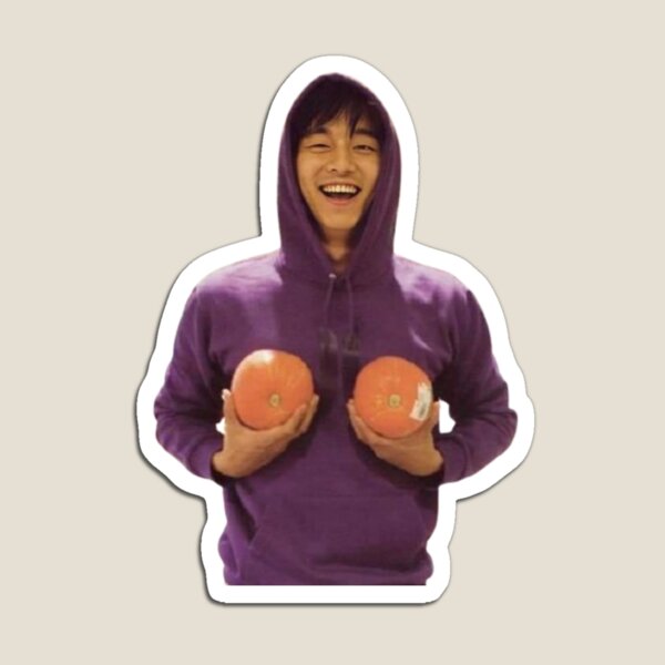 Aperçu de l'œuvre gong yoo créée et vendue par selvashop.