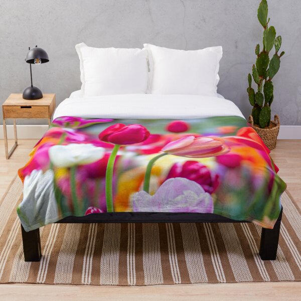 Item preview, Tulipanes vibrantes de Keukenhof designed and sold by assaf.