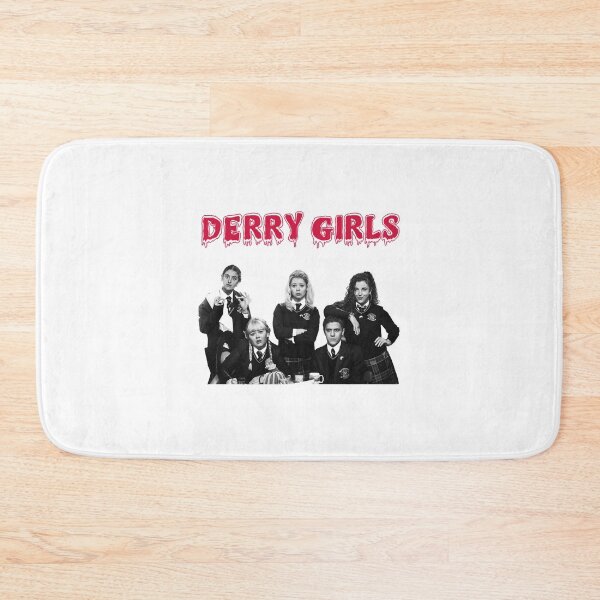 Artikelvorschau, Musik Vintage Retro Derry Girls Vintage Foto entworfen und verkauft von gerber-jayes.