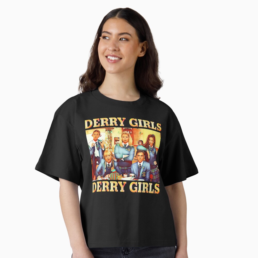 Vista previa del artículo con la obra «Camiseta holgada boxy», diseñado y vendido por gerber-jayes.
