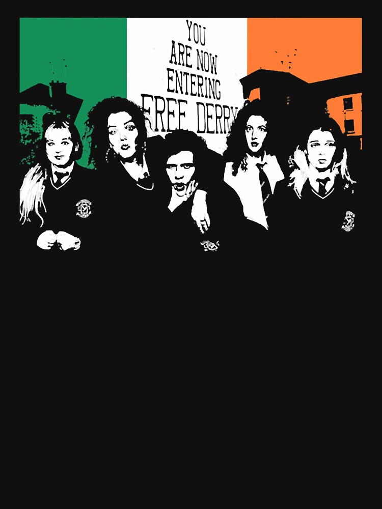 Imagen 7 de 7, Camiseta clásica con la obra Retro Vintage Hermosa modelo Derry Girls Music Vintage Retro, diseñada y vendida por gerber-jayes.