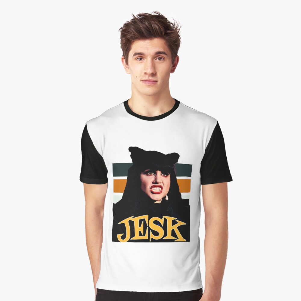 Aperçu de l'œuvre T-shirt graphique créée et vendue par ReeceWilkie.