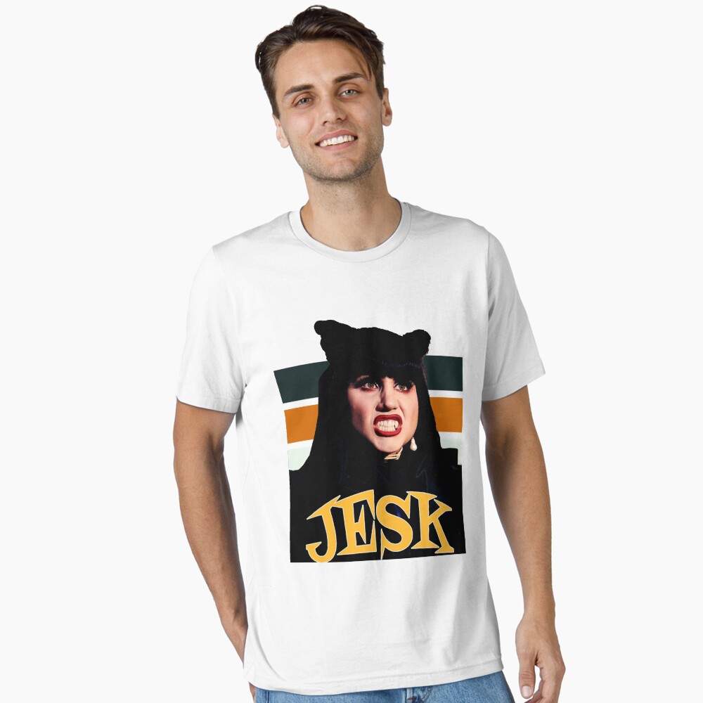 Aperçu de l'œuvre T-shirt essentiel créée et vendue par ReeceWilkie.
