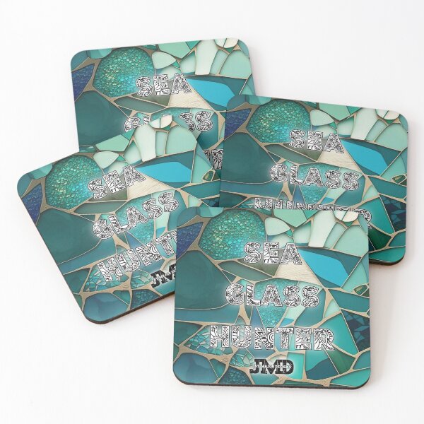 Artikelvorschau, Eleganz aus dem Ozean – „Sea Glass Hunter“ 1 von 4 entworfen und verkauft von Jenson Major.