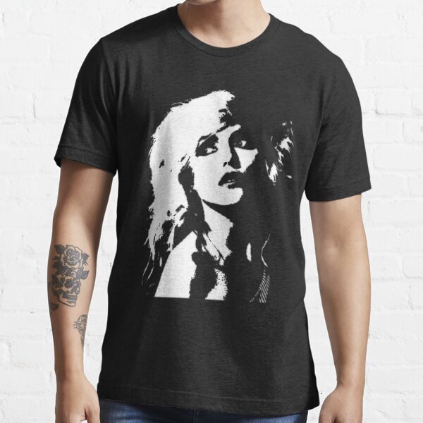 et bien que réussie au Royaume-Uni et en Australie T-shirt essentiel