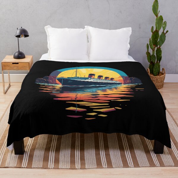 Artikelvorschau, Retro Titanic Men Women Kids Vintage Titanic entworfen und verkauft von KsuAnn.