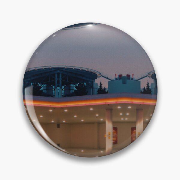 Item preview, mirror photography designed and sold by Raidlitz.