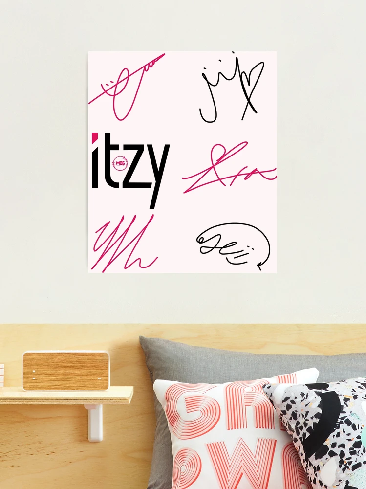 Itzy signature design