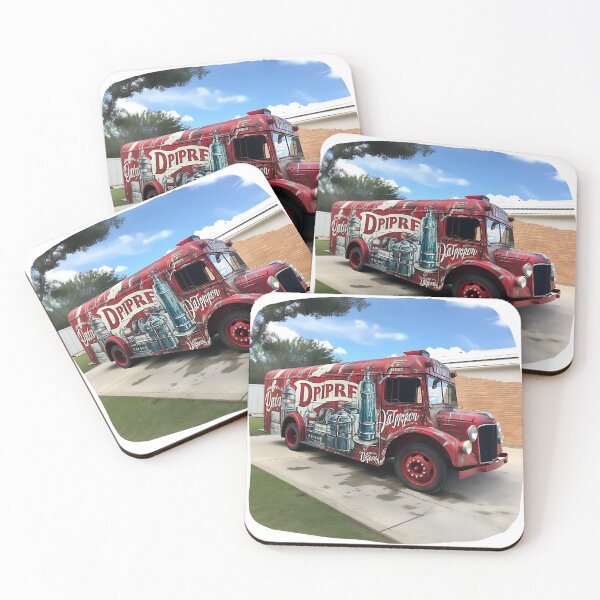 Artikelvorschau, Hier spricht Truck Dr. Pepper Ph.D. Essential-T-Shirt entworfen und verkauft von DigiArtsFull.