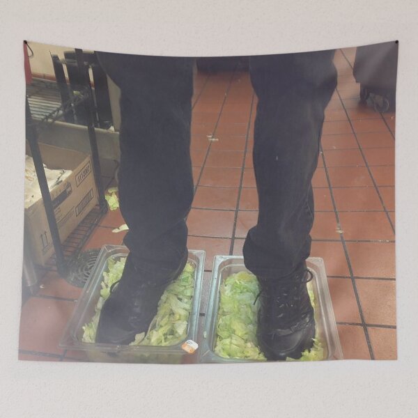 Item preview, Lechuga de pie Burger King designed and sold by dagenmeem.