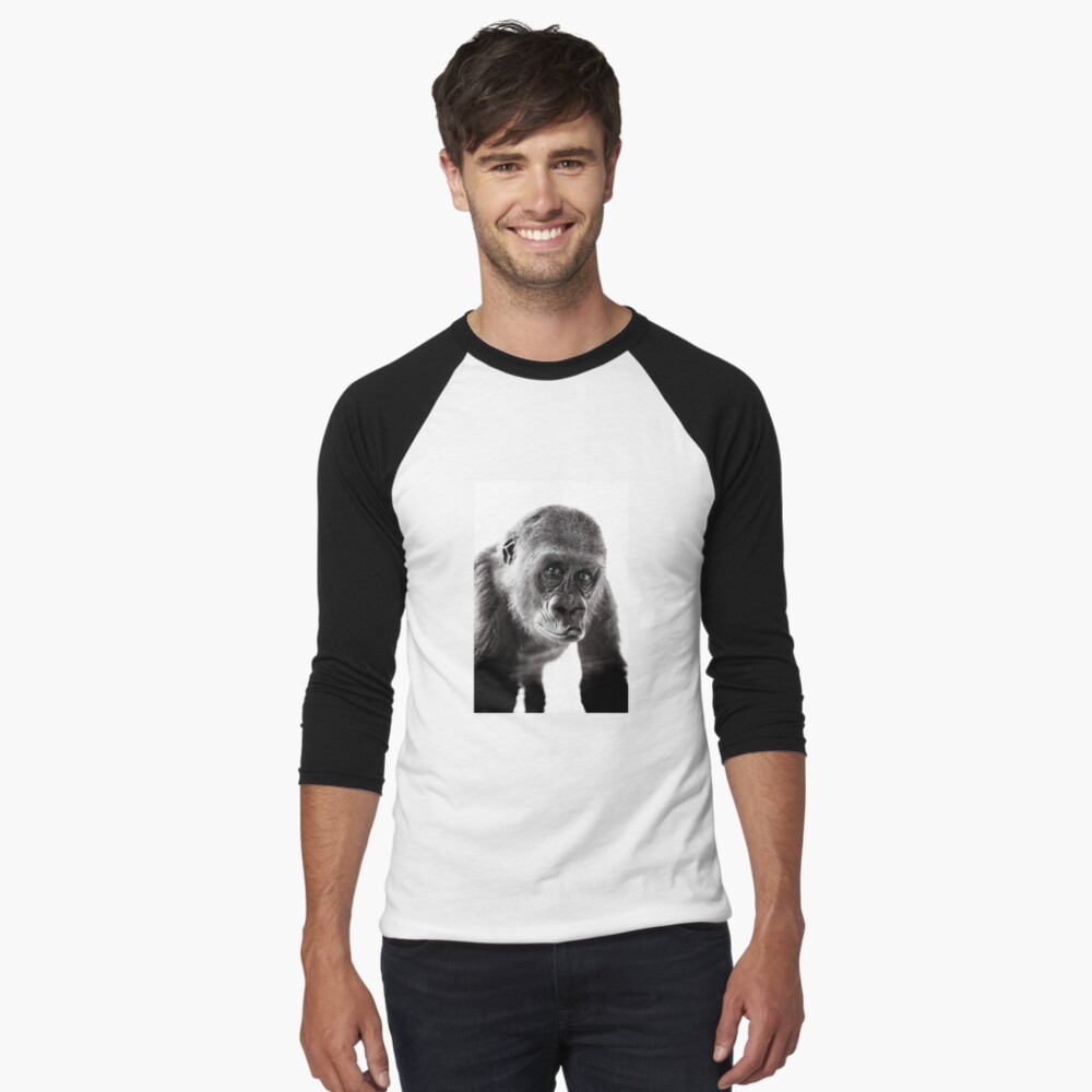 Vista previa del artículo con la obra «Camiseta ¾ estilo béisbol», diseñado y vendido por Delsolar.