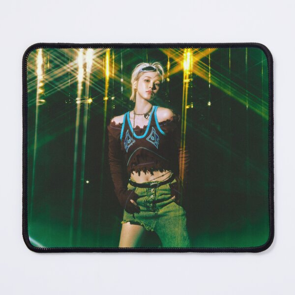 Item preview, MIA EVERGLOW <ALL MY GIRLS> ALBUM designed and sold by noeliasxg.