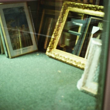 Artwork thumbnail, frames by artbyheallocco
