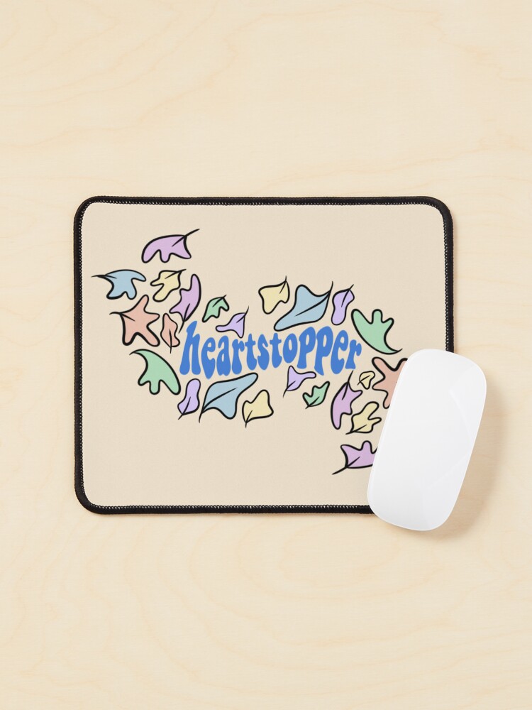 Imagen 1 de 5, Alfombrilla de ratón con la obra hearttopper, diseñada y vendida por atlasbackache.