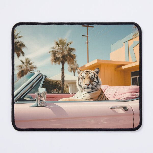 Artikelvorschau, Cooler Tiger in einem pastellfarbenen Cabrio in Palm Springs entworfen und verkauft von regnumsaturni.