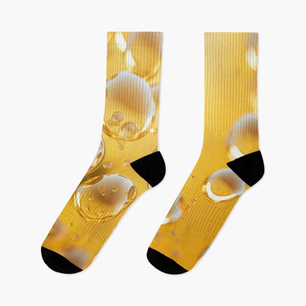 Aperçu de l'œuvre Mange mes bulles jaune Robe t-shirt créée et vendue par Digital-Art-Co.