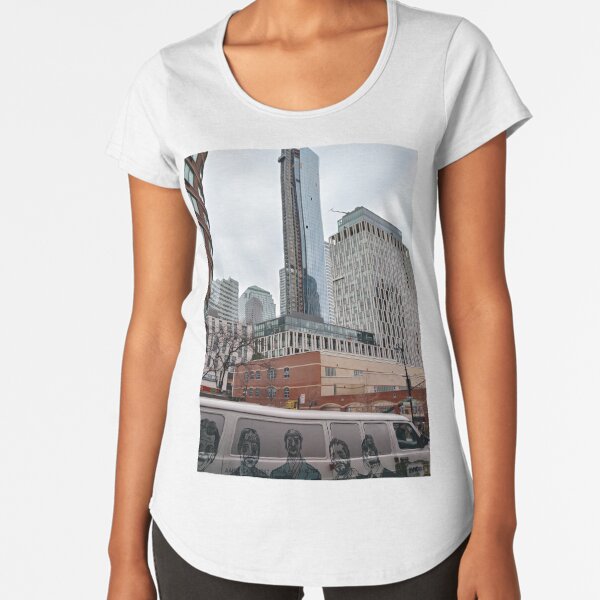 New York, Brooklyn, Manhattan, New York City, Buildings, streets, trees Premium Scoop T-Shirt