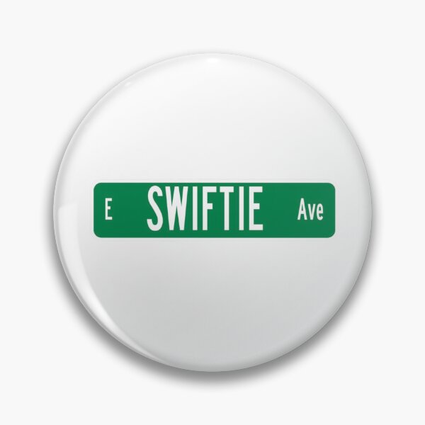 Aperçu de l'œuvre Plaque de rue Swiftie Merch créée et vendue par Brooktp.