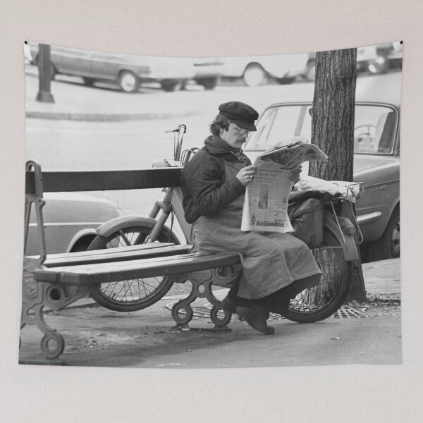 Item preview, vr 3363 / finition 2023 -  Olivier Reporter Photo sur: 26 -Les Gens de Paris 1975 Okaio-Umin Créations Olavia-Olao designed and sold by o.okaïo.
