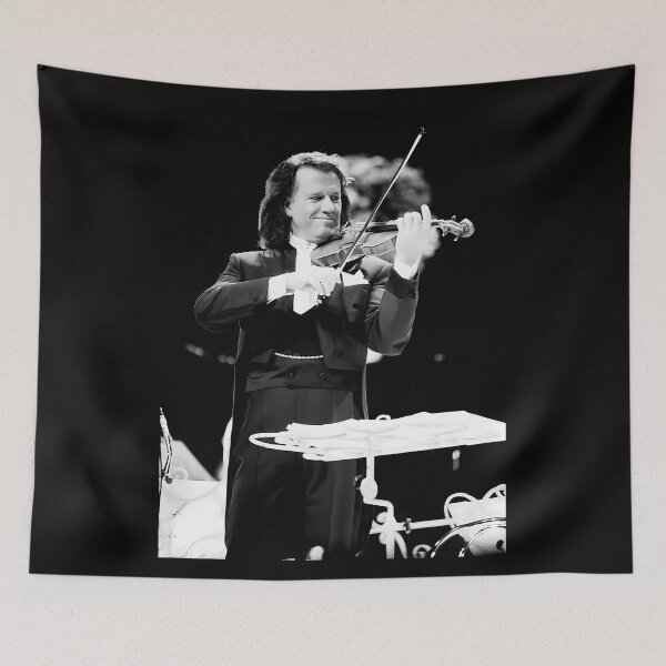 Aperçu de l'œuvre André Rieu - BW Photographie créée et vendue par HollowRoussea.