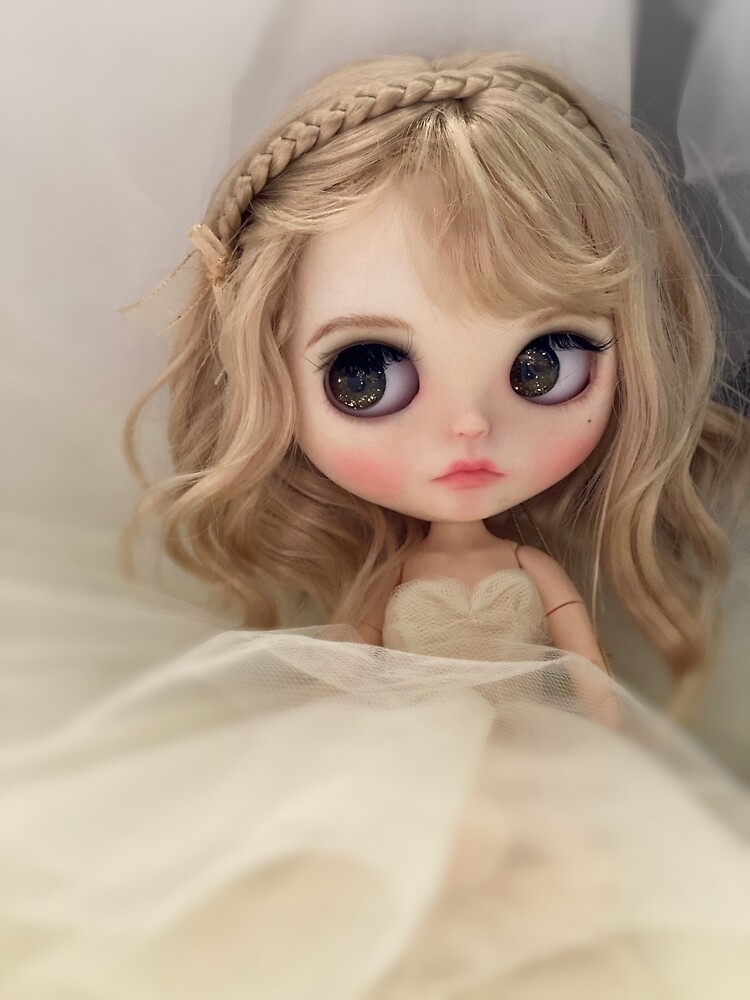 Custom buy Blythe Doll