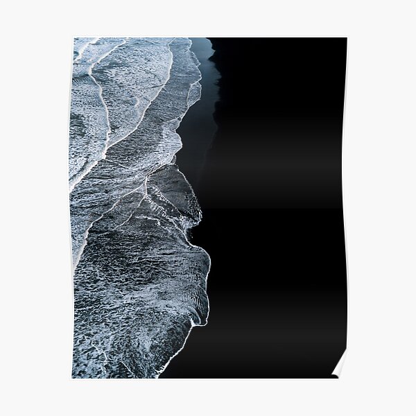 Minimalist waves and black sand beach in Iceland - Landscape Photography Poster