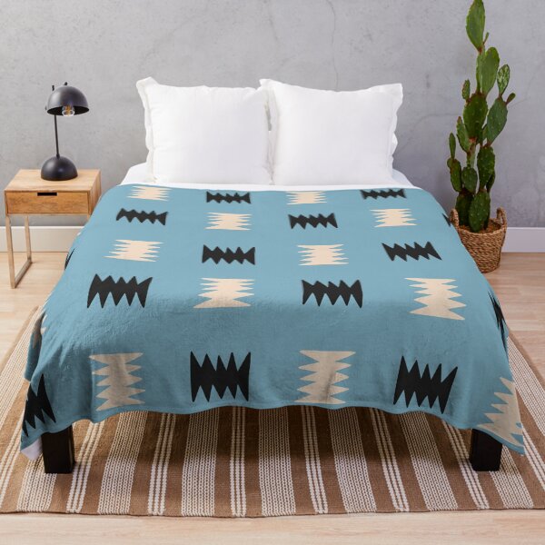 Artikelvorschau, Mid Century Modern Elektrisches Korbgeflechtmuster Blau entworfen und verkauft von tonymagnerart.