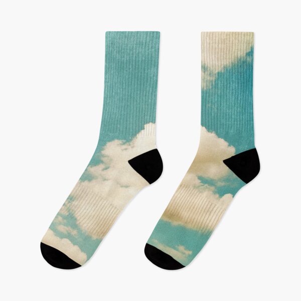 Aperçu de l'œuvre Retro Clouds créée et vendue par TalariaDesign.