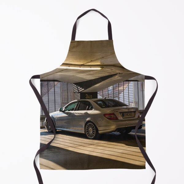 Aperçu de l'œuvre Mercedes C63 créée et vendue par VitaliiShop.