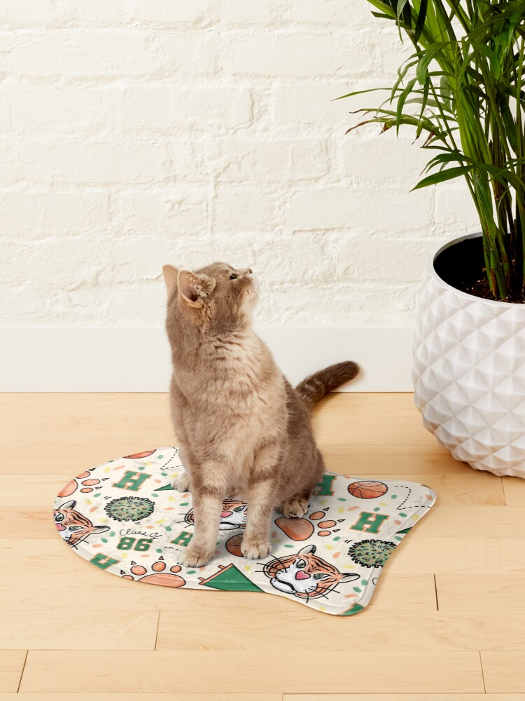 Thumbnail 2 of 5, Pet Mat, Class of 86 designed and sold by Worldoffrosti.