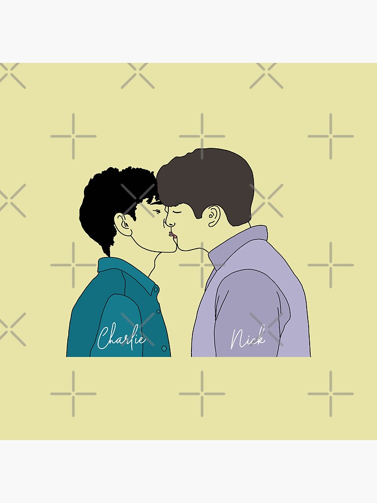 Heartstopper director on how they filmed Nick and Charlie's kissing scenes