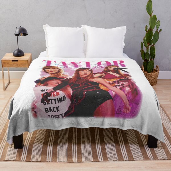 Artikelvorschau, Vintage Taylors Shirt, The Eras Tour 2023 entworfen und verkauft von DoyleBernier.