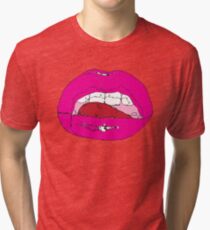 Kiss Kiss Vintage T-Shirt
