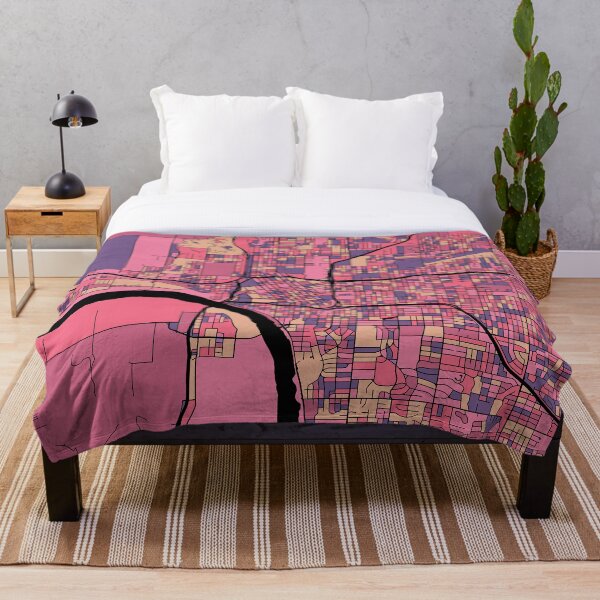 Artikelvorschau, Tulsa-Kartenmuster in Lila und Rosa entworfen und verkauft von PatternMaps.