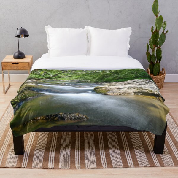 Item preview, Cascada de la montaña Apalache Tela decorativa designed and sold by mbarimo7.