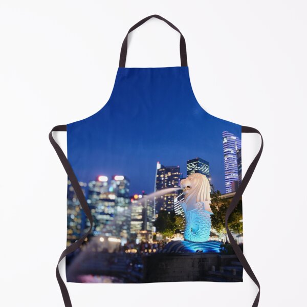 Artikelvorschau, Skyline von Singapur nach Sonnenuntergang mit Merlion, für persönliche Geschenke. entworfen und verkauft von CameraDesign.