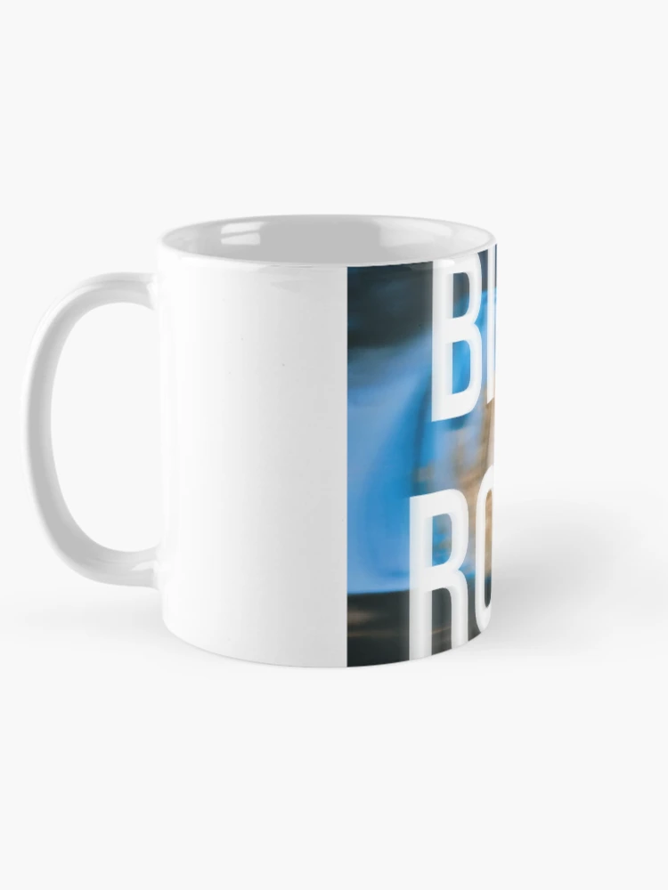 Aperçu 5 sur 6. Mug à café avec l'œuvre Oiseau Rocher créée et vendue par Riley-Racoon.
