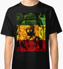 Rasta Haile Selassie natürlicher mystischer Löwe von Juda Classic T-Shirt