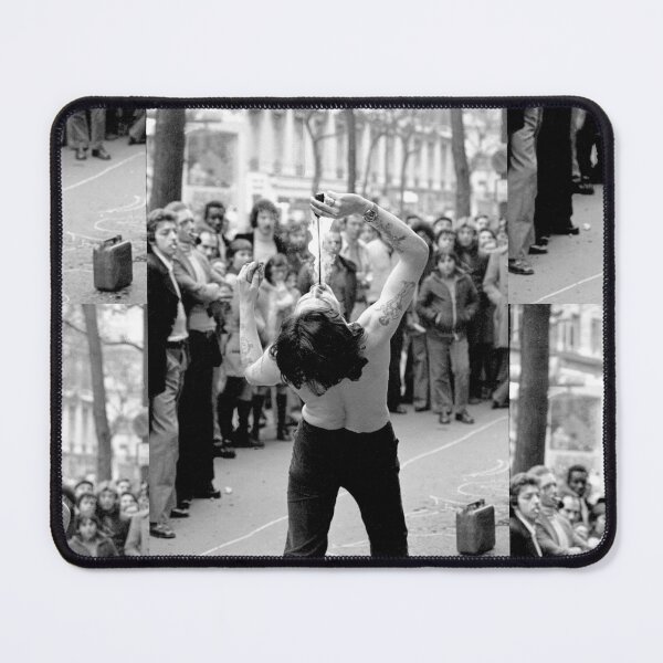 Item preview, vr 3371 / finition 2023 - Olivier Reporter Photo sur: 27 -Les Gens de Paris 1975 Okaio-Umin Créations Olavia-Olao designed and sold by o.okaïo.