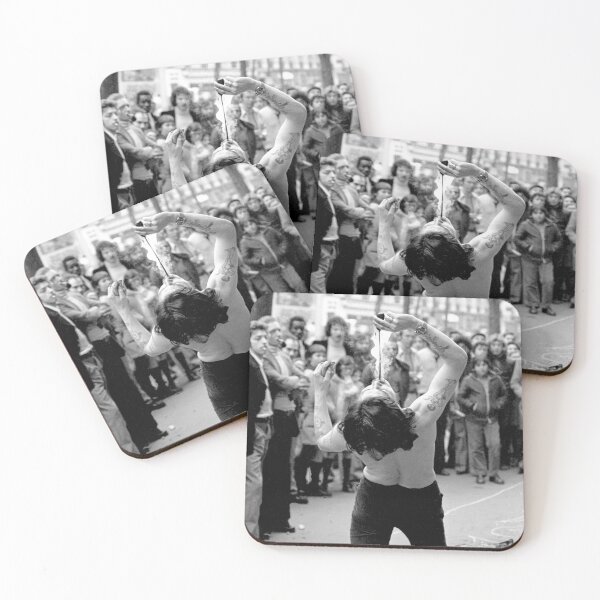 Item preview, vr 3371 / finition 2023 -  Olivier Reporter Photo sur: 27 -Les Gens de Paris 1975 Okaio-Umin Créations Olavia-Olao designed and sold by o.okaïo.