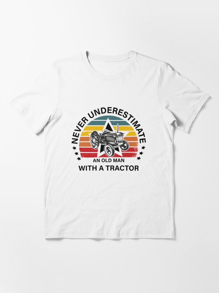 Never Underestimate An Old Man With A Porsche - T-Shirt –