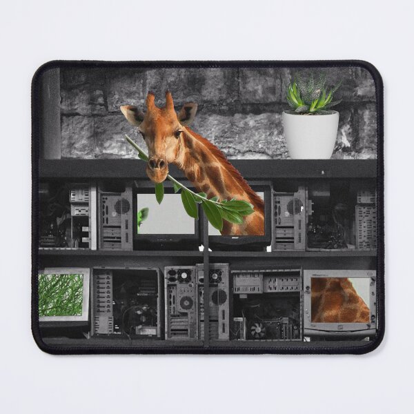 Artikelvorschau, Verträumte surreale Giraffen-Collagenkunst – „Full HD“ skurriles Bild für Computerliebhaber entworfen und verkauft von GollyWillikers.