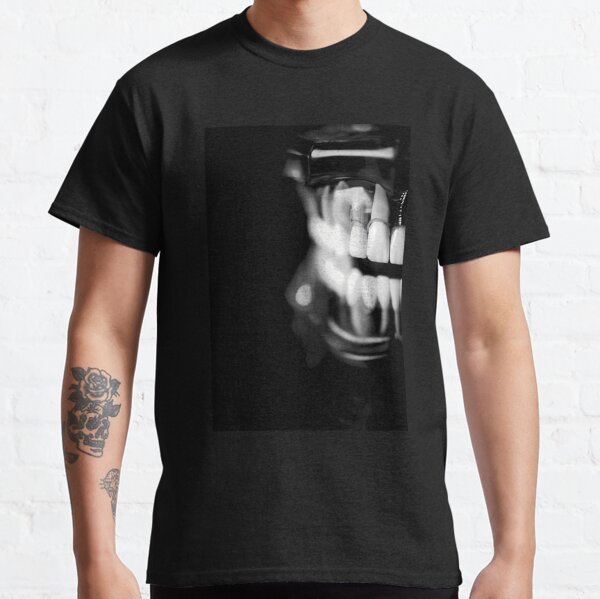 T-shirts un dentier à acheter en ligne