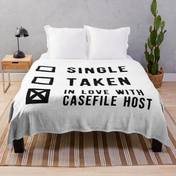 Aperçu de l'œuvre Single Pris en amour avec Casefile Host (Dark) Scoop créée et vendue par tgxcpjtg64.