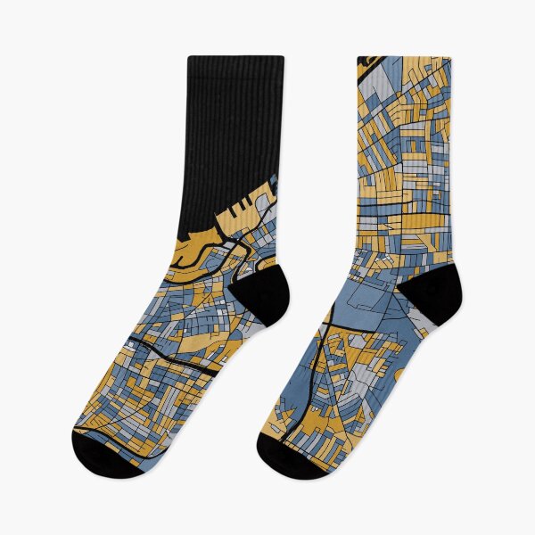 Artikelvorschau, Cleveland-Kartenmuster in Blau und Gold entworfen und verkauft von PatternMaps.