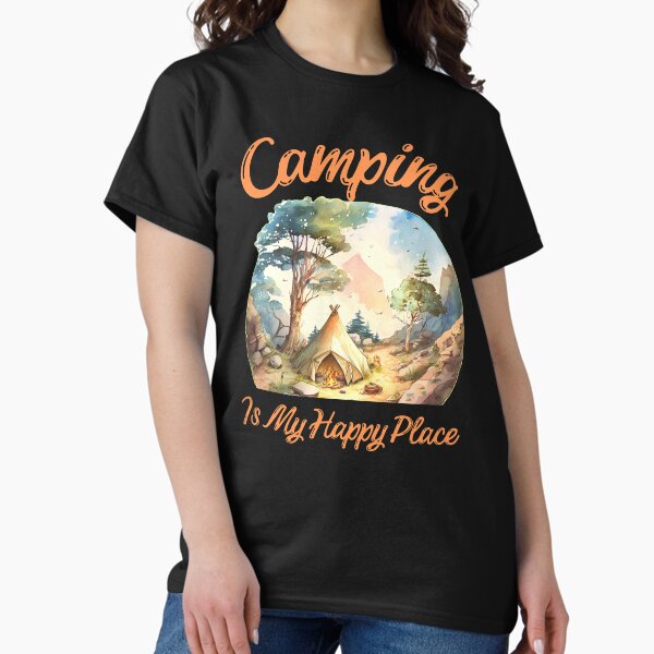 Aperçu de l'œuvre Le camping est mon endroit heureux. camper en forêt créée et vendue par HikingGalleria.