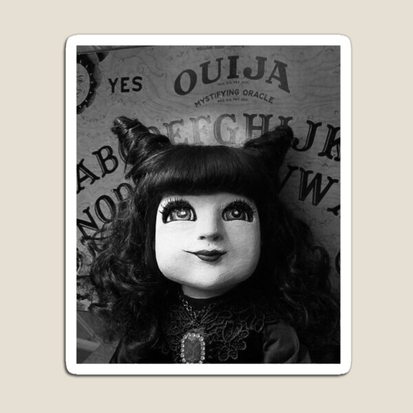 Aperçu de l'œuvre Nadja Poupée Vintage créée et vendue par amicklese.