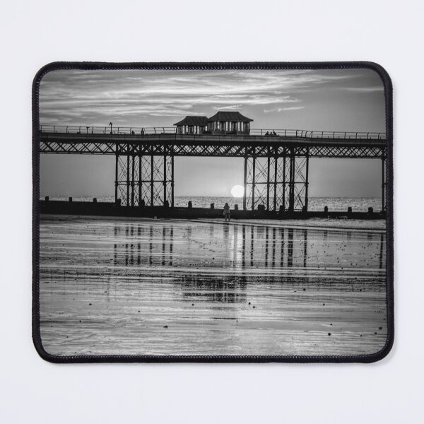 Item preview, Sun Sinking into the Sea at Cromer designed and sold by Avril Harris.